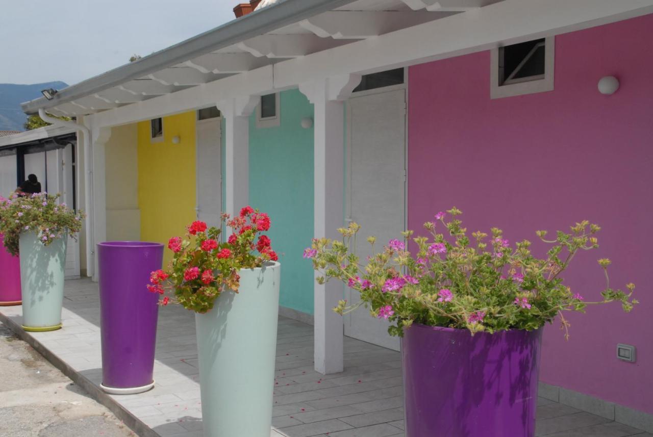Hotel Marechiaro Paestum Exterior foto